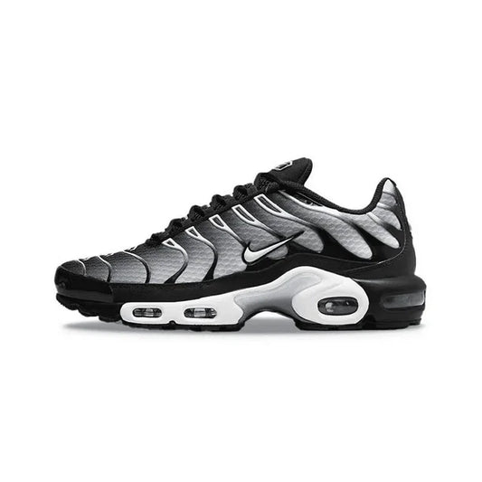 Nike Air Max Plus TN – Black/Smoke Grey