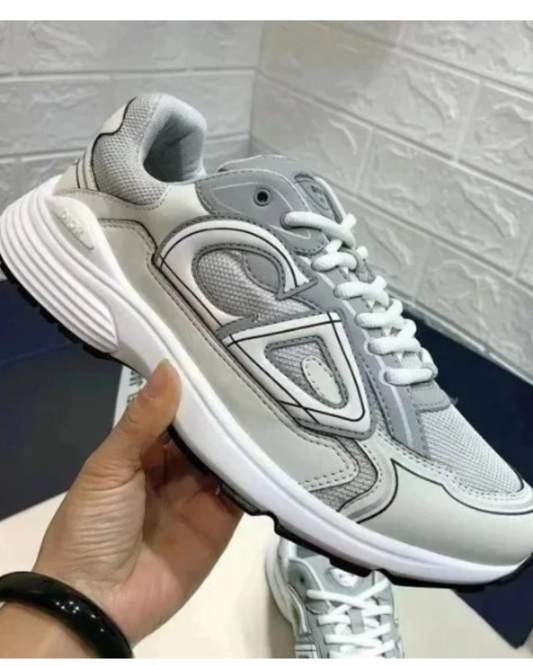 Luxury Black Reflective Runner – Limited Edition (Cópia) (Cópia)