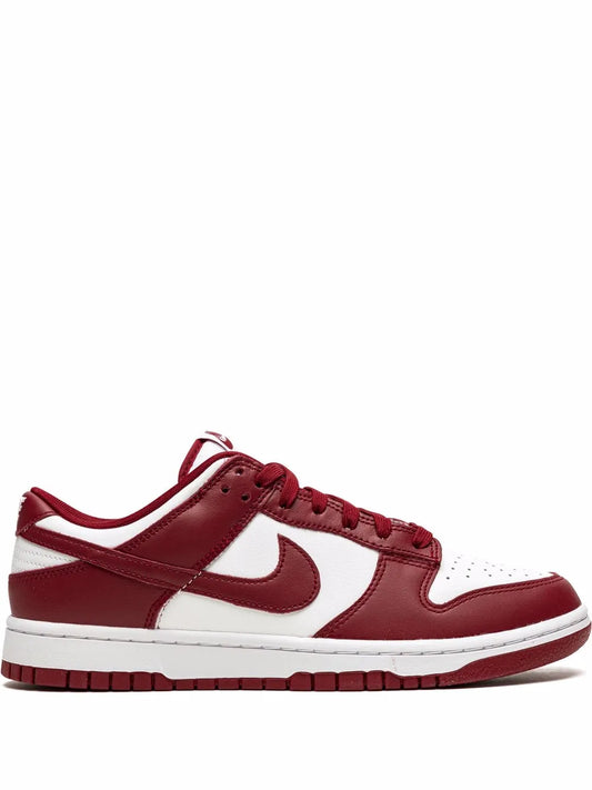 Nike Dunk Low “Team Red