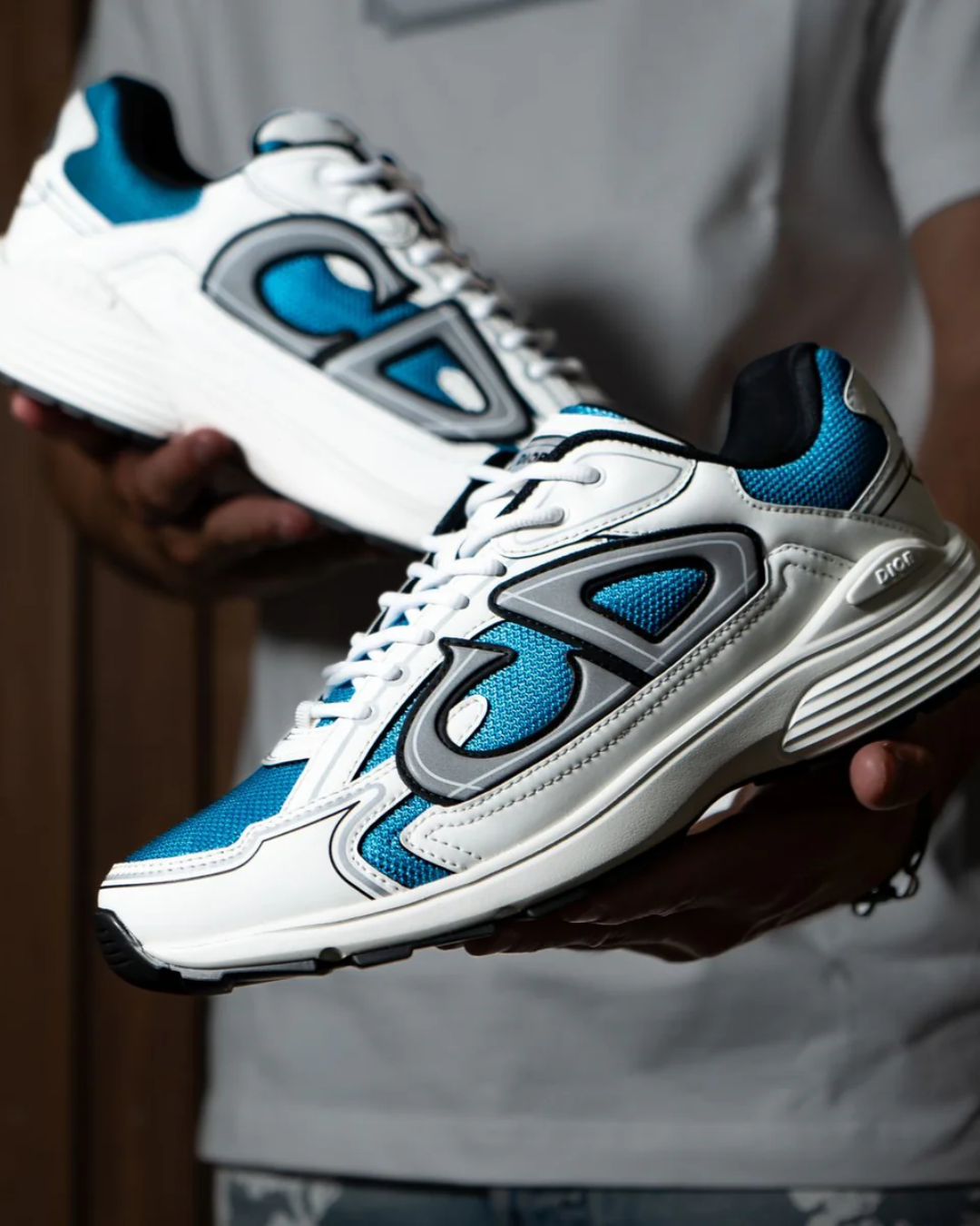 Dior B30 Sneakers – White & Blue Edition