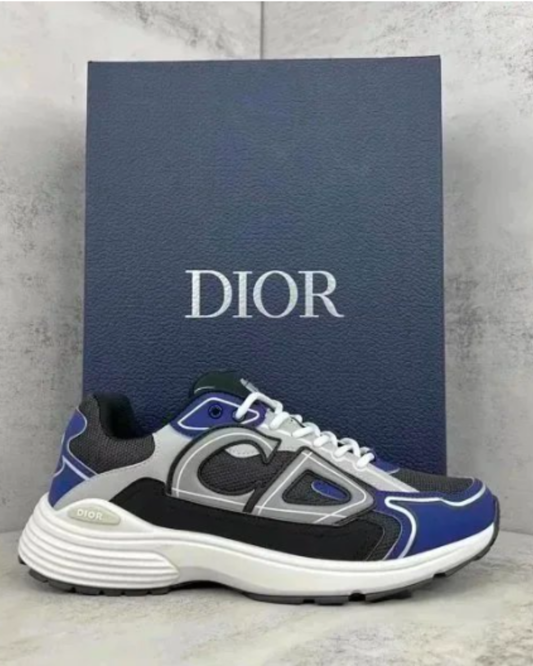 Luxury Black Reflective Runner – Limited Edition