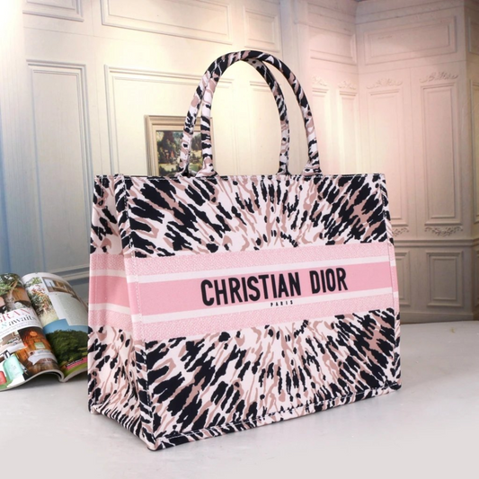 CHRISTIAN DIOR BAG