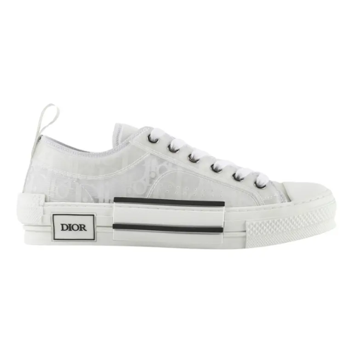 Luxury Black Reflective Runner – Limited Edition